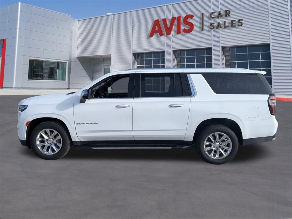 Thumbnail: 2023 Chevrolet Suburban - 8