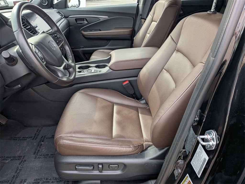 Thumbnail: 2025 Honda Ridgeline - 21