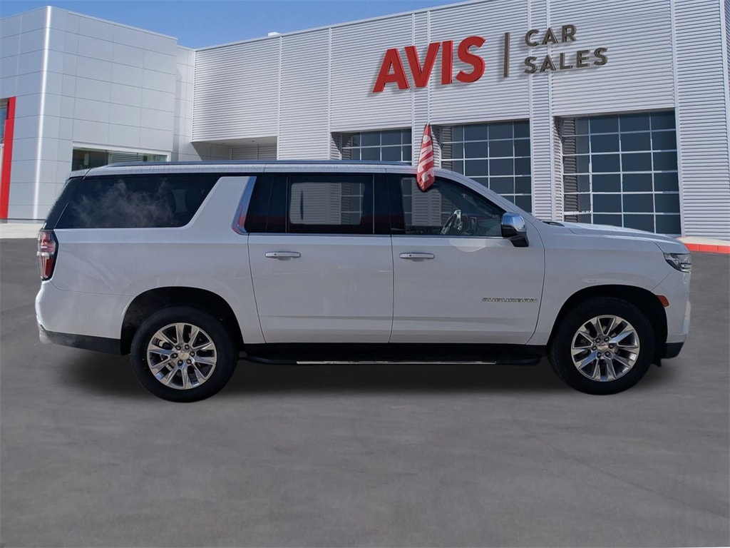 Thumbnail: 2023 Chevrolet Suburban - 4