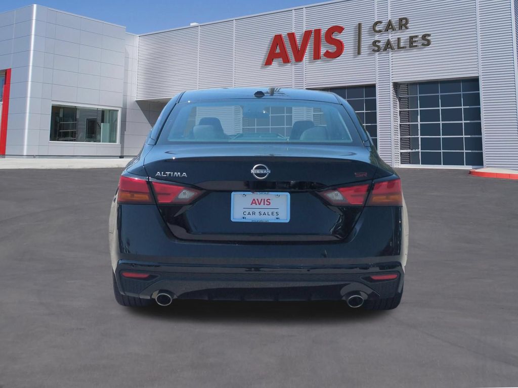 Thumbnail: 2025 Nissan Altima - 7