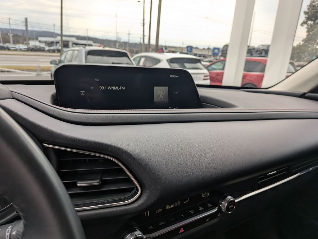 Thumbnail: 2025 Mazda CX-30 - 17