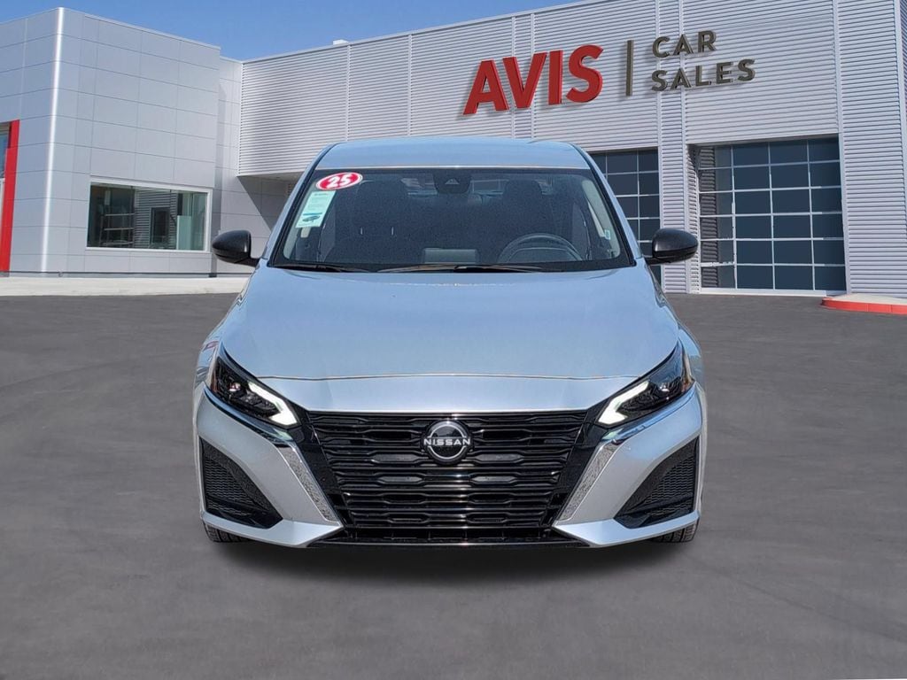 Thumbnail: 2025 Nissan Altima - 2