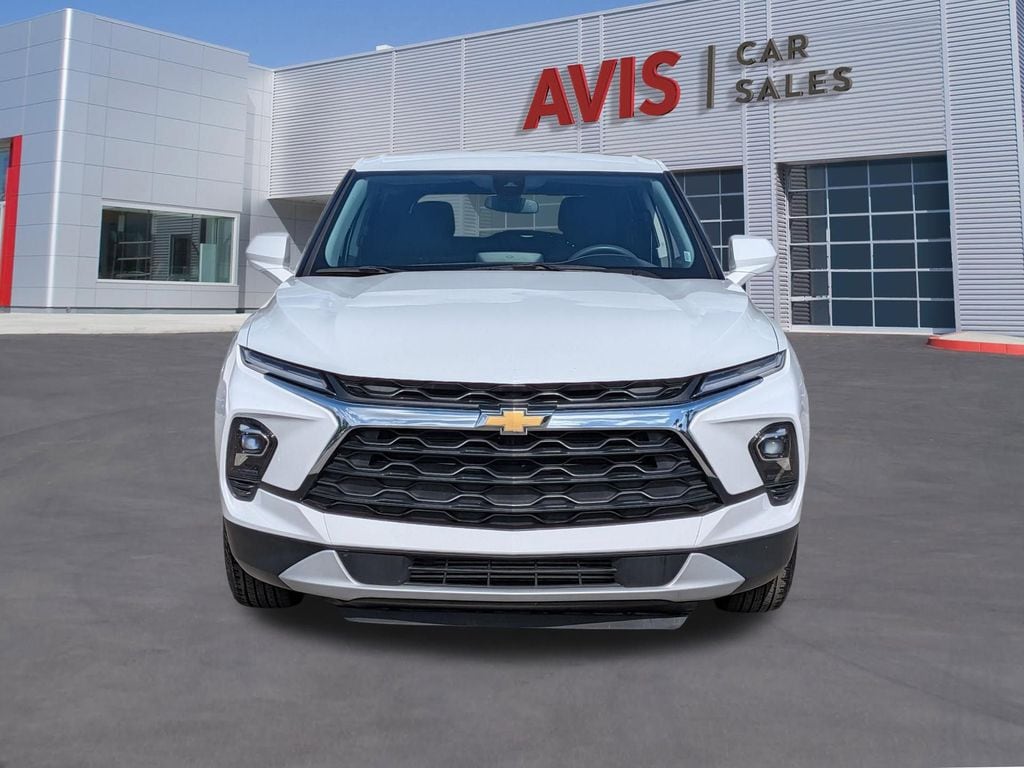 Thumbnail: 2025 Chevrolet Blazer - 2