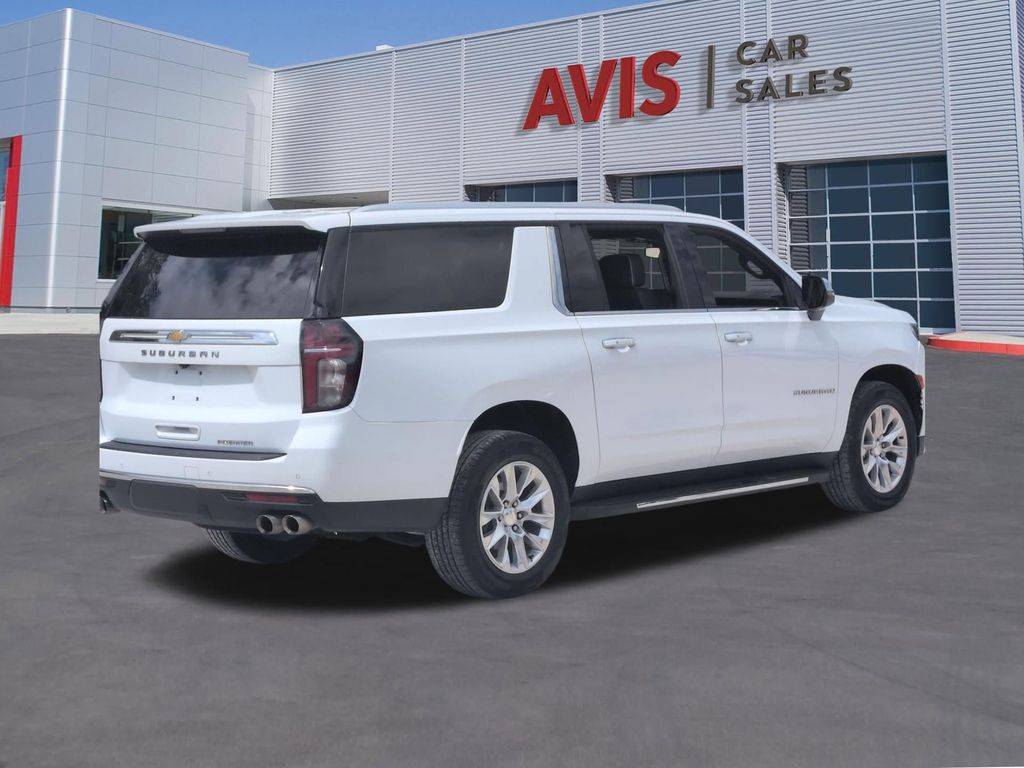 Thumbnail: 2023 Chevrolet Suburban - 6