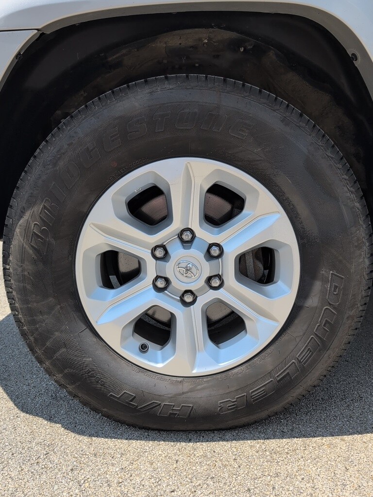 Thumbnail: 2024 Toyota 4Runner - 17