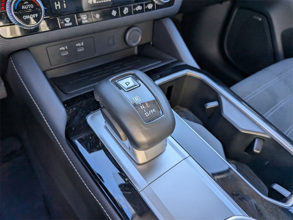 Thumbnail: 2025 Mitsubishi Outlander - 19