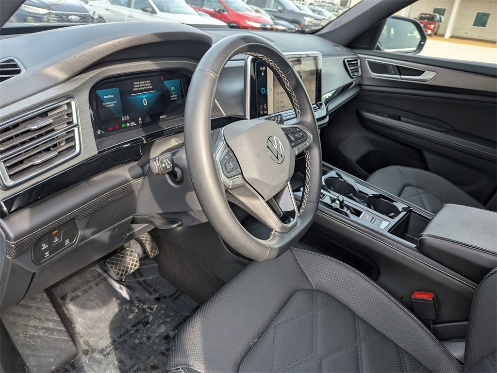 Thumbnail: 2024 Volkswagen Atlas - 15