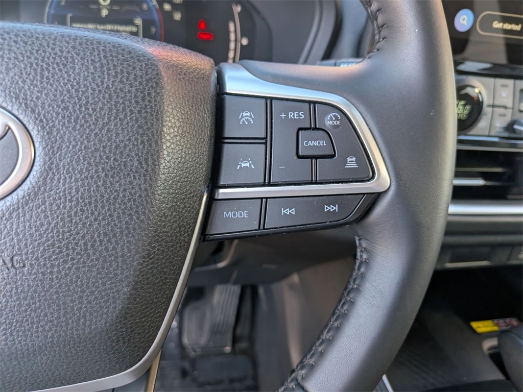 Thumbnail: 2025 Toyota Grand Highlander - 22