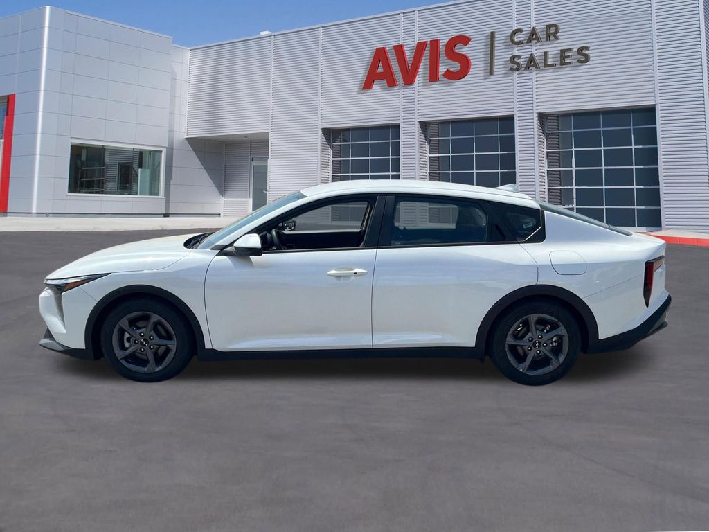 Thumbnail: 2025 Kia K4 - 10