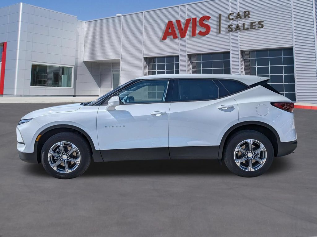 Thumbnail: 2025 Chevrolet Blazer - 10