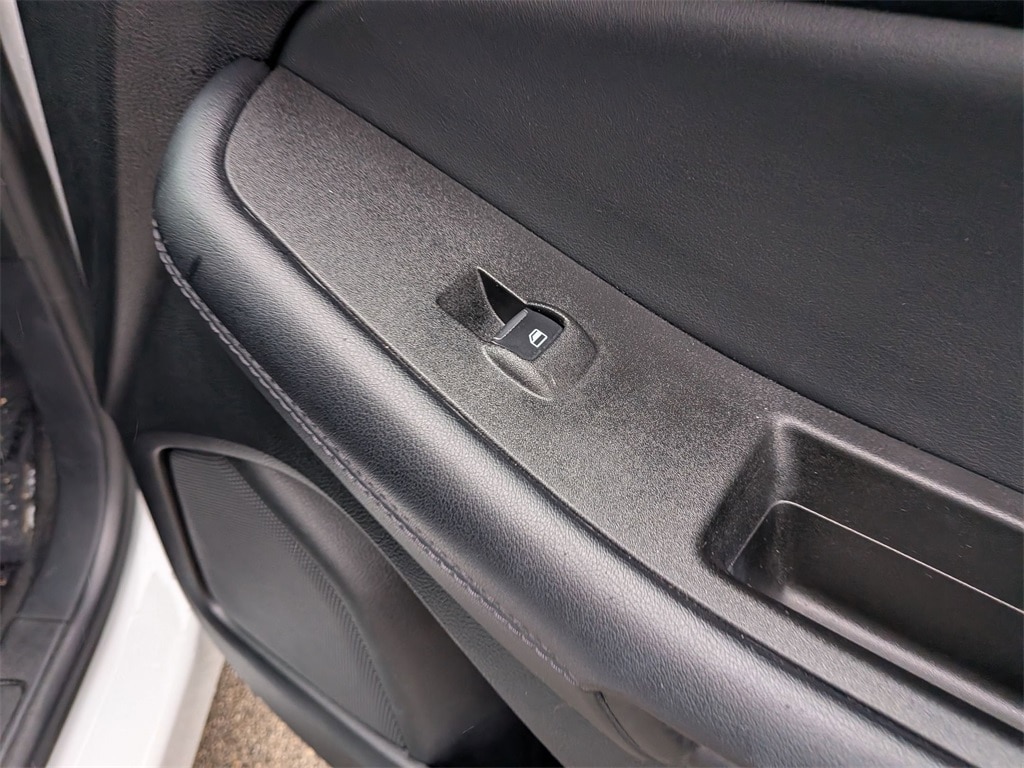 Thumbnail: 2024 Ford Edge - 32