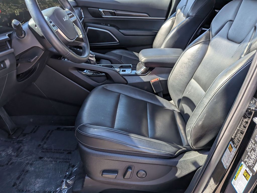 Thumbnail: 2025 Kia Telluride - 25