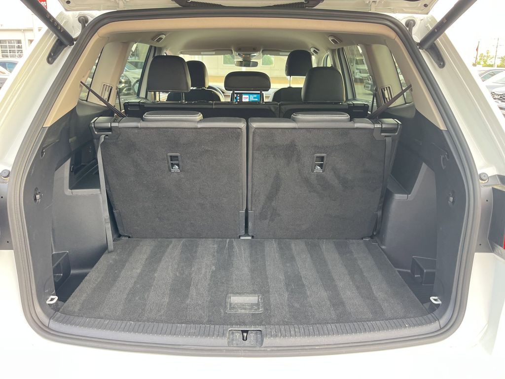 Thumbnail: 2025 Volkswagen Atlas - 28