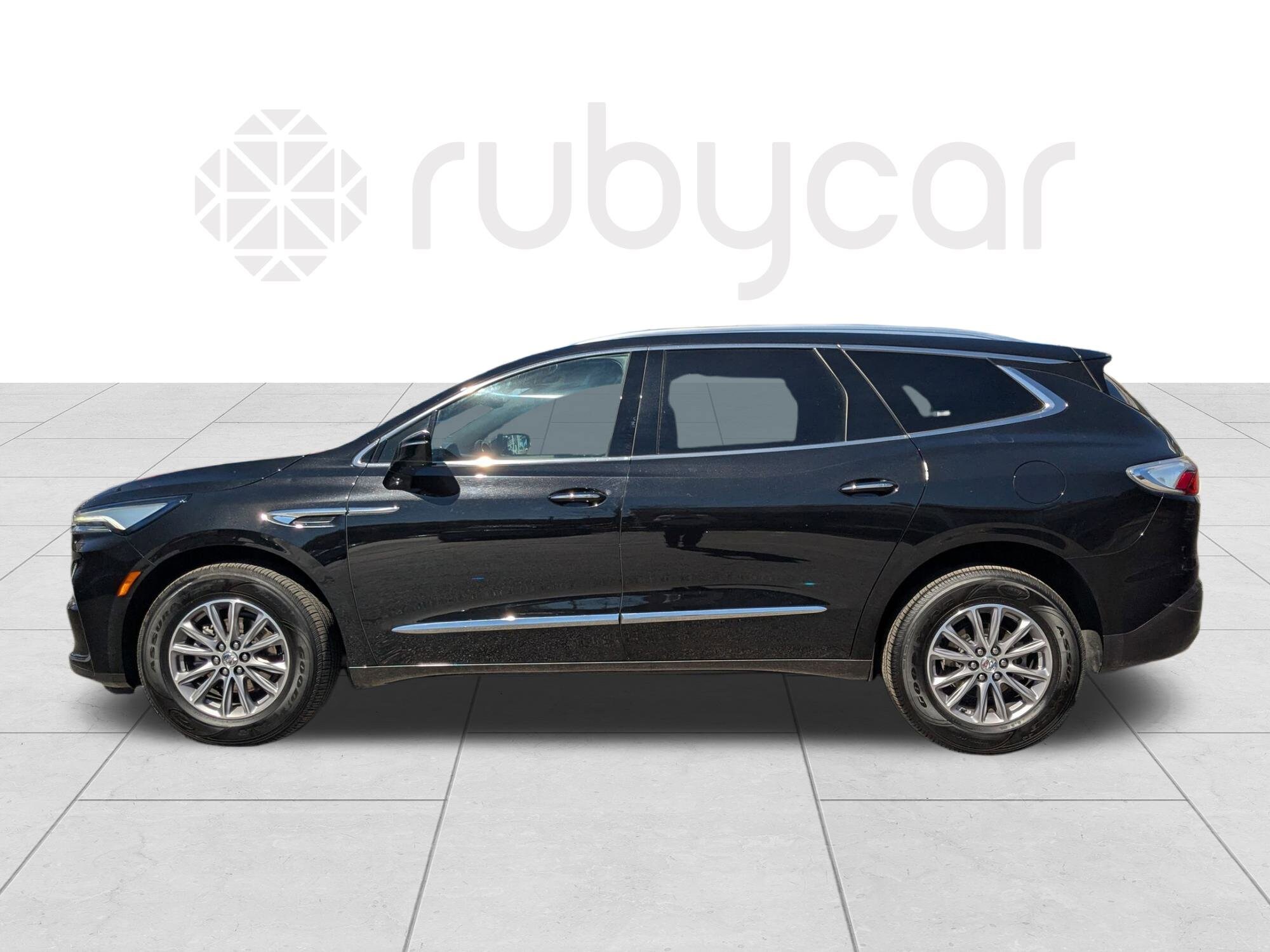 2024 Buick Enclave Premium photo 2