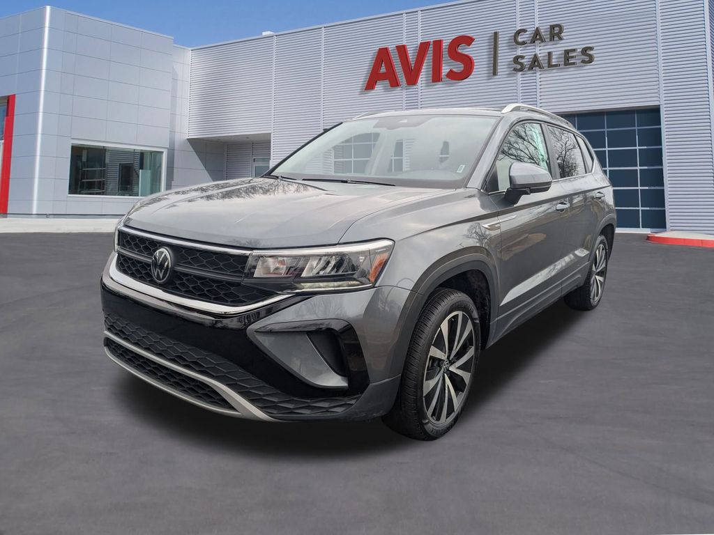 2024 Volkswagen Taos SE
