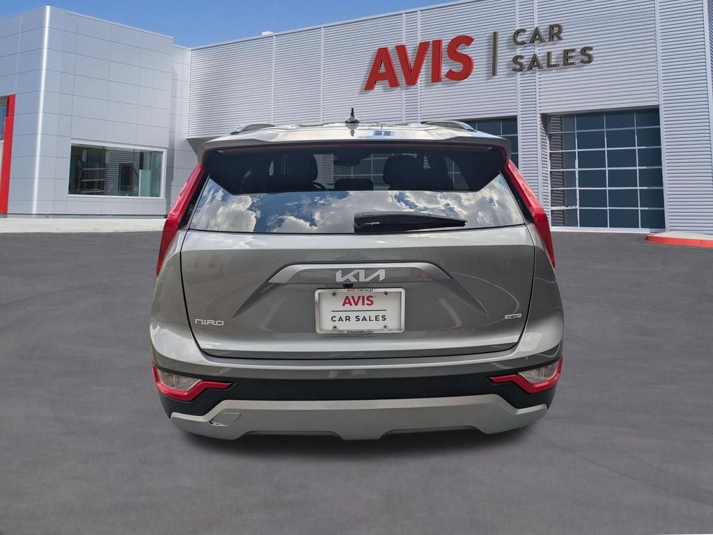 Thumbnail: 2025 Kia Niro - 7