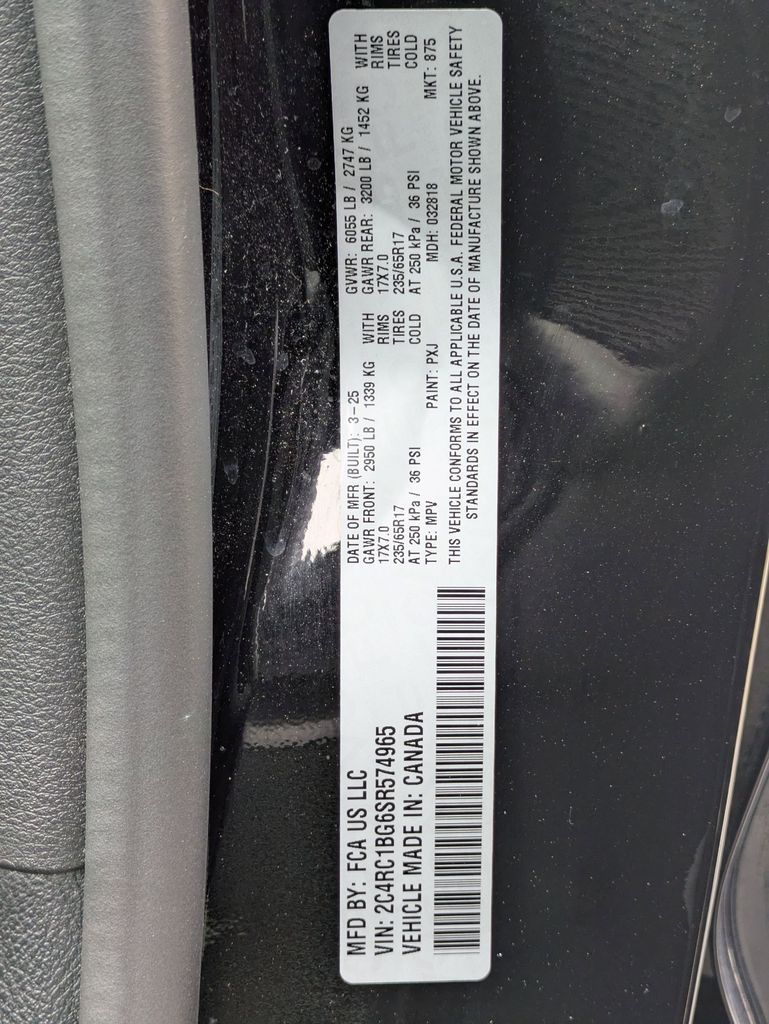 Thumbnail: 2025 Chrysler Pacifica - 33