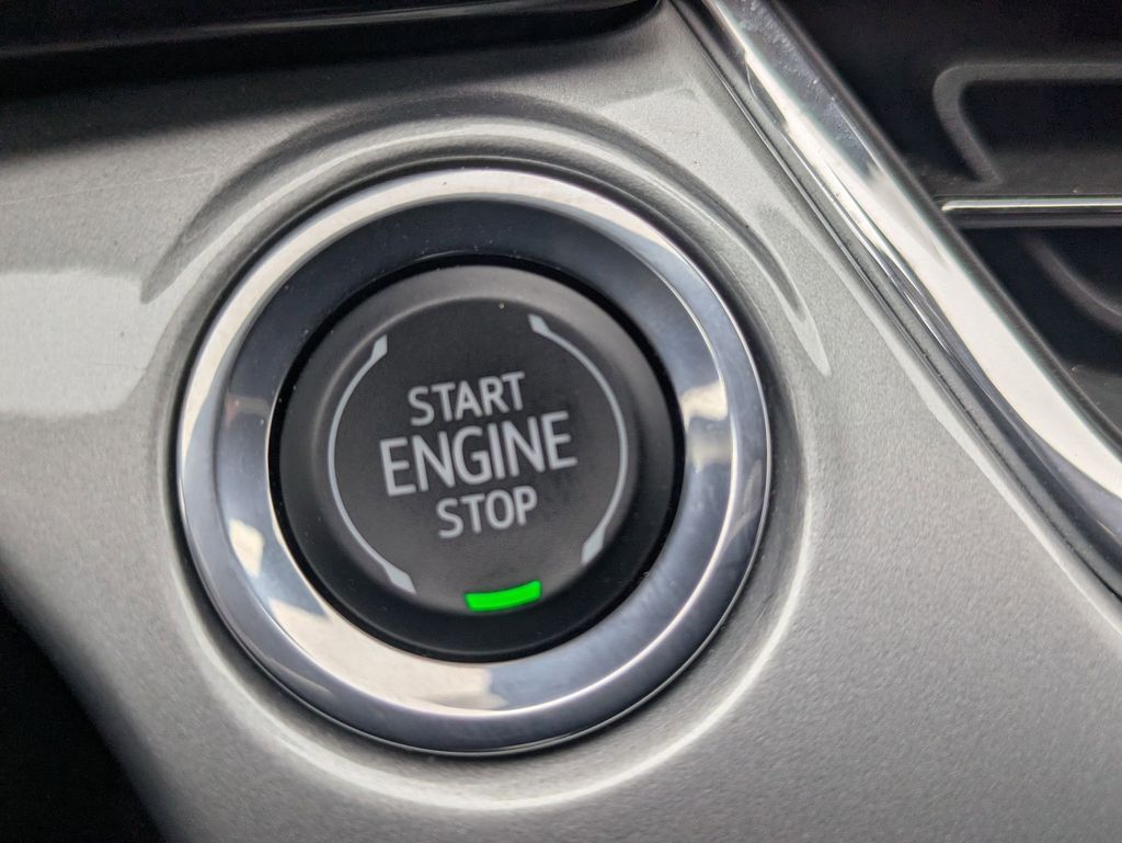 Thumbnail: 2025 Chevrolet Trax - 20