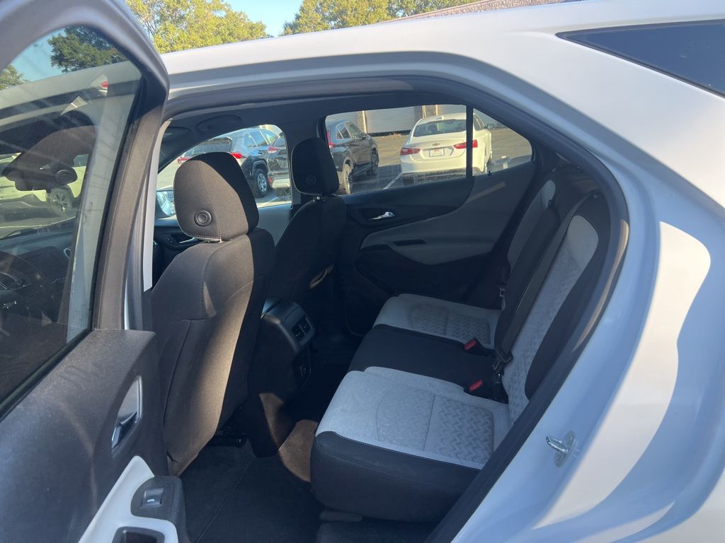 Thumbnail: 2023 Chevrolet Equinox - 7