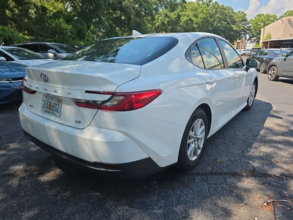 Thumbnail: 2025 Toyota Camry - 9