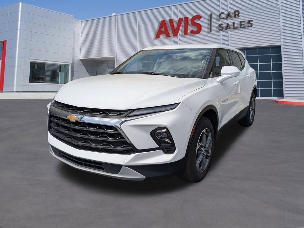 Thumbnail: 2025 Chevrolet Blazer - 1