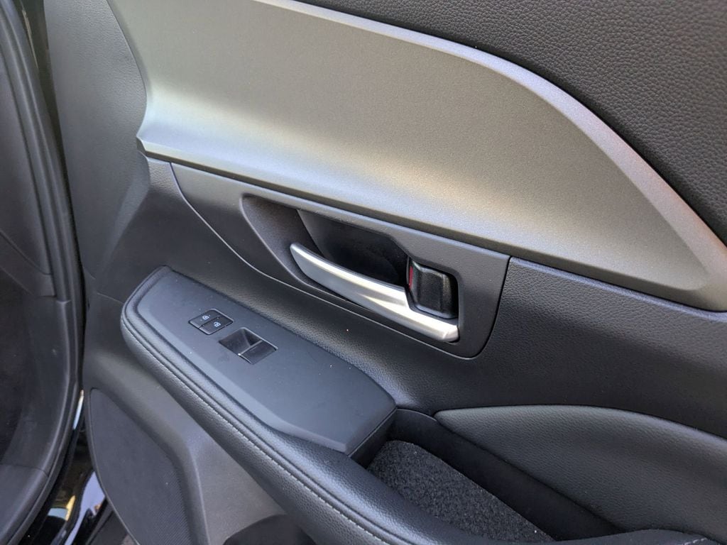 Thumbnail: 2025 Toyota Grand Highlander - 35