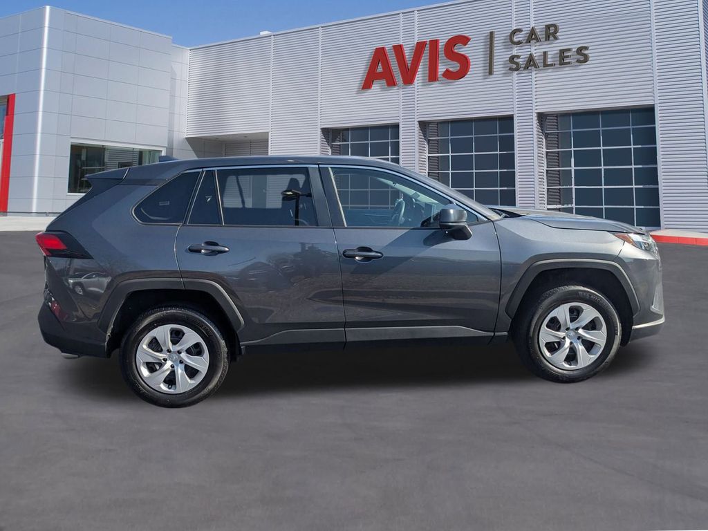 Thumbnail: 2024 Toyota RAV4 - 5