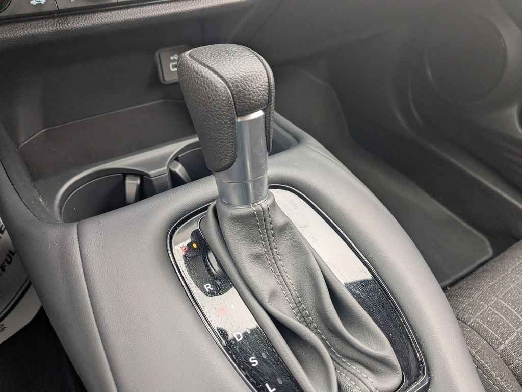 Thumbnail: 2025 Honda HR-V - 18