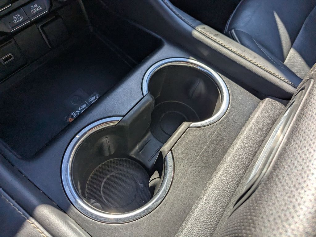 Thumbnail: 2023 Chevrolet Suburban - 22