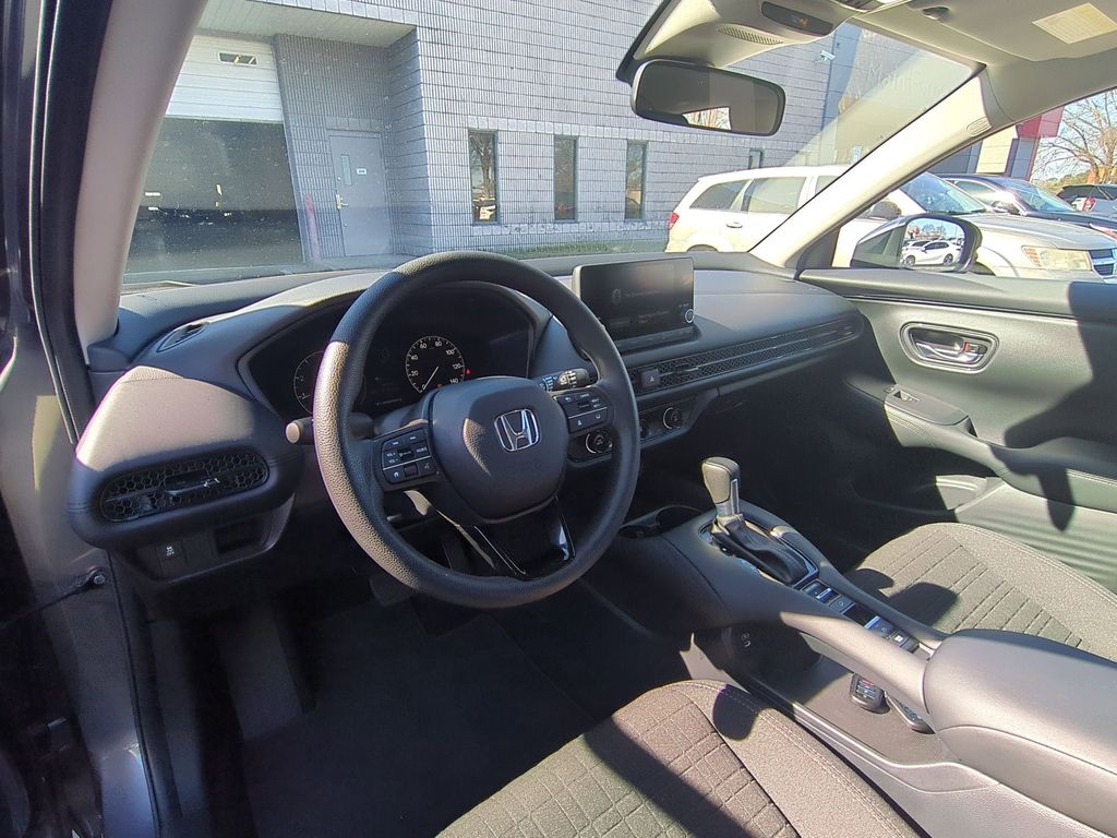 Thumbnail: 2025 Honda HR-V - 15