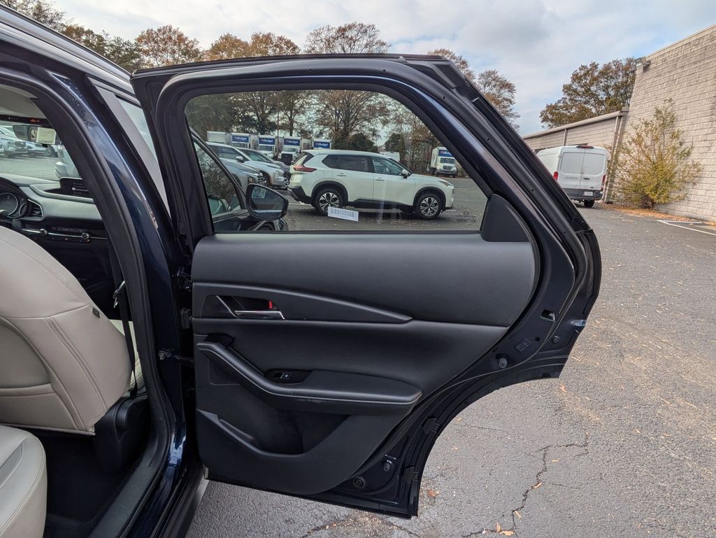 Thumbnail: 2025 Mazda CX-30 - 27