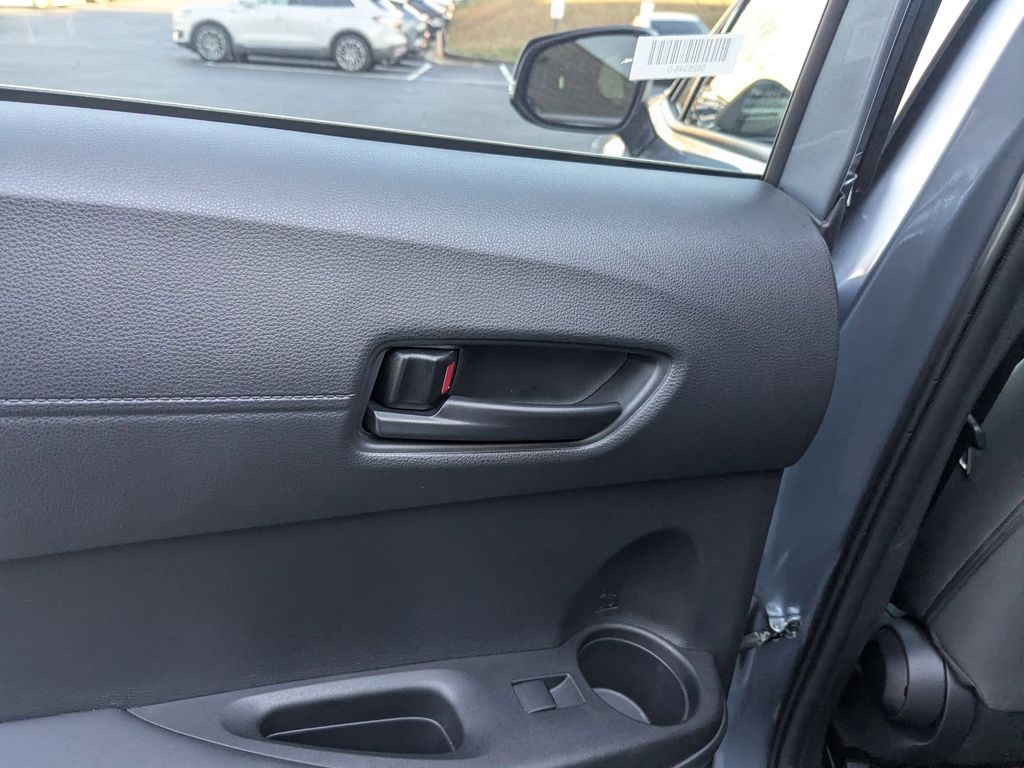 Thumbnail: 2025 Toyota Corolla Cross - 26