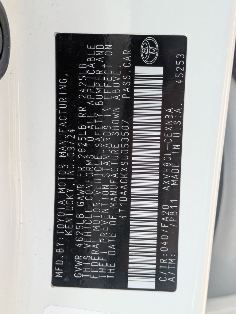 Thumbnail: 2025 Toyota Camry - 35