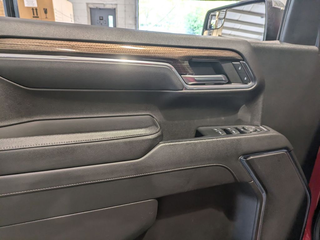 Thumbnail: 2023 Chevrolet Silverado 1500 - 10