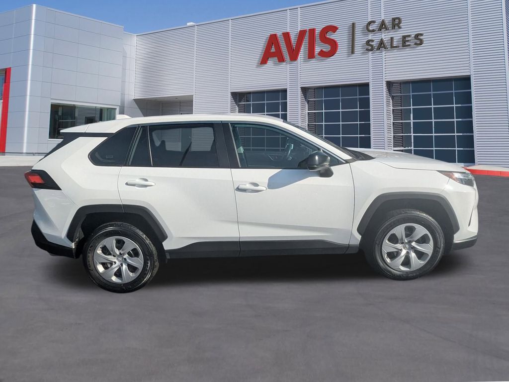 Thumbnail: 2024 Toyota RAV4 - 5