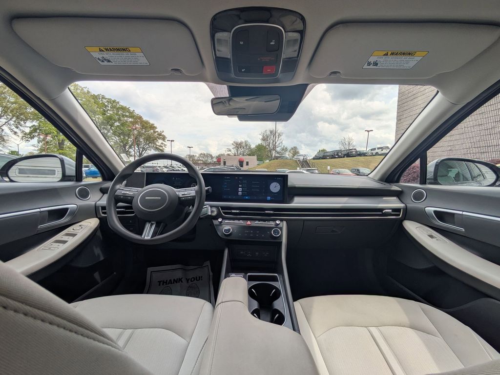 Thumbnail: 2025 Hyundai Sonata - 24