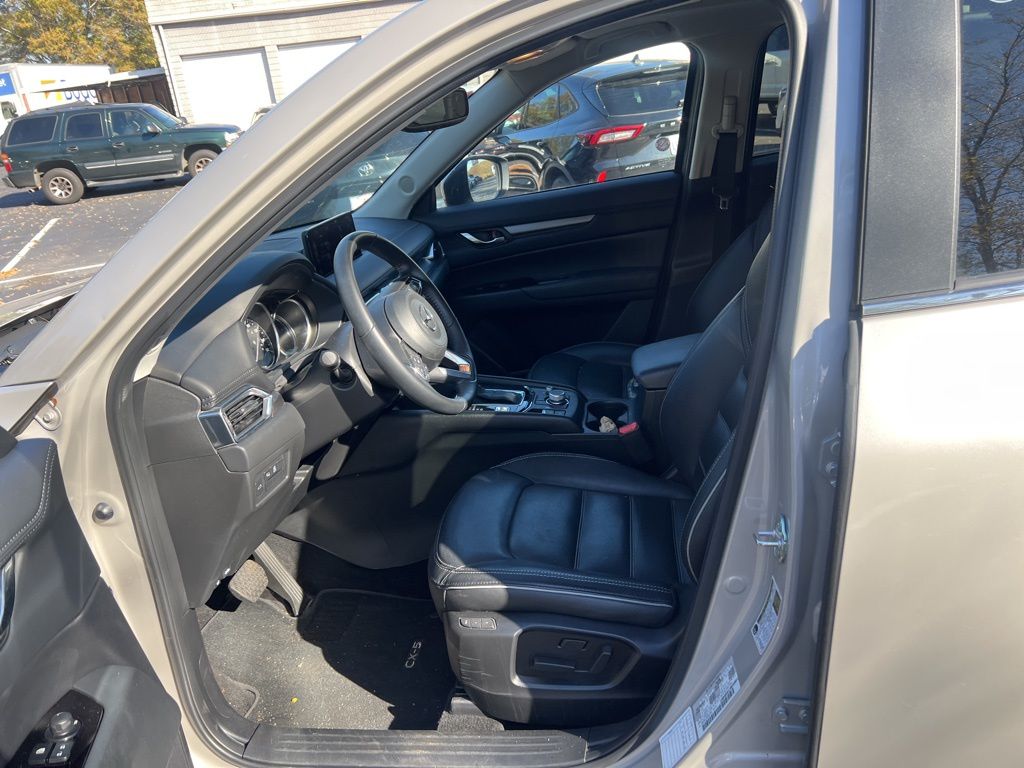 Thumbnail: 2025 Mazda CX-5 - 6