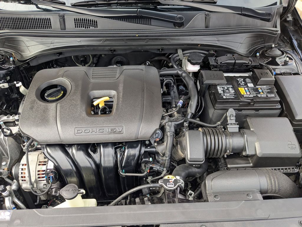 Thumbnail: 2024 Kia Forte - 31