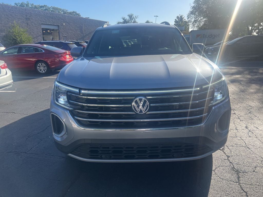 Thumbnail: 2025 Volkswagen Atlas - 2