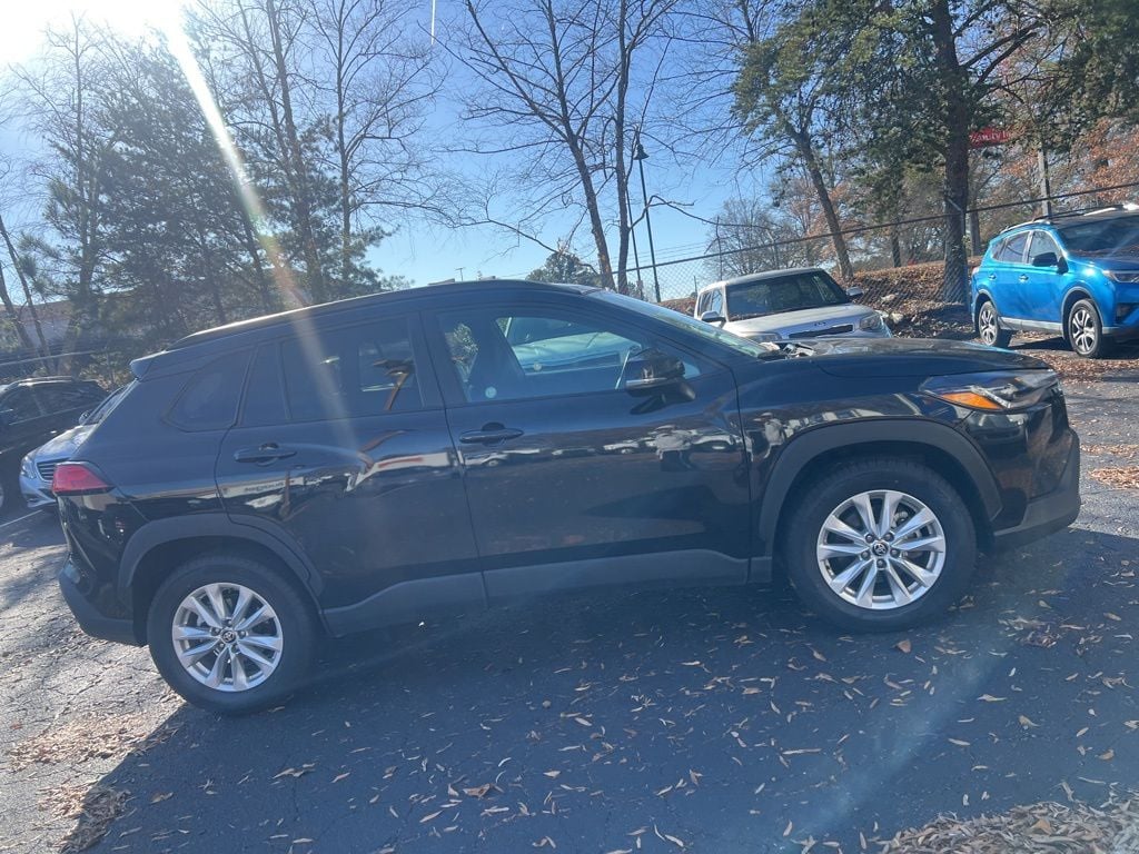 Thumbnail: 2024 Toyota Corolla Cross - 10