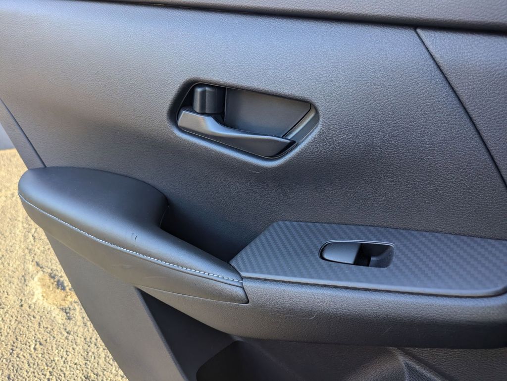 Thumbnail: 2024 Nissan Sentra - 26