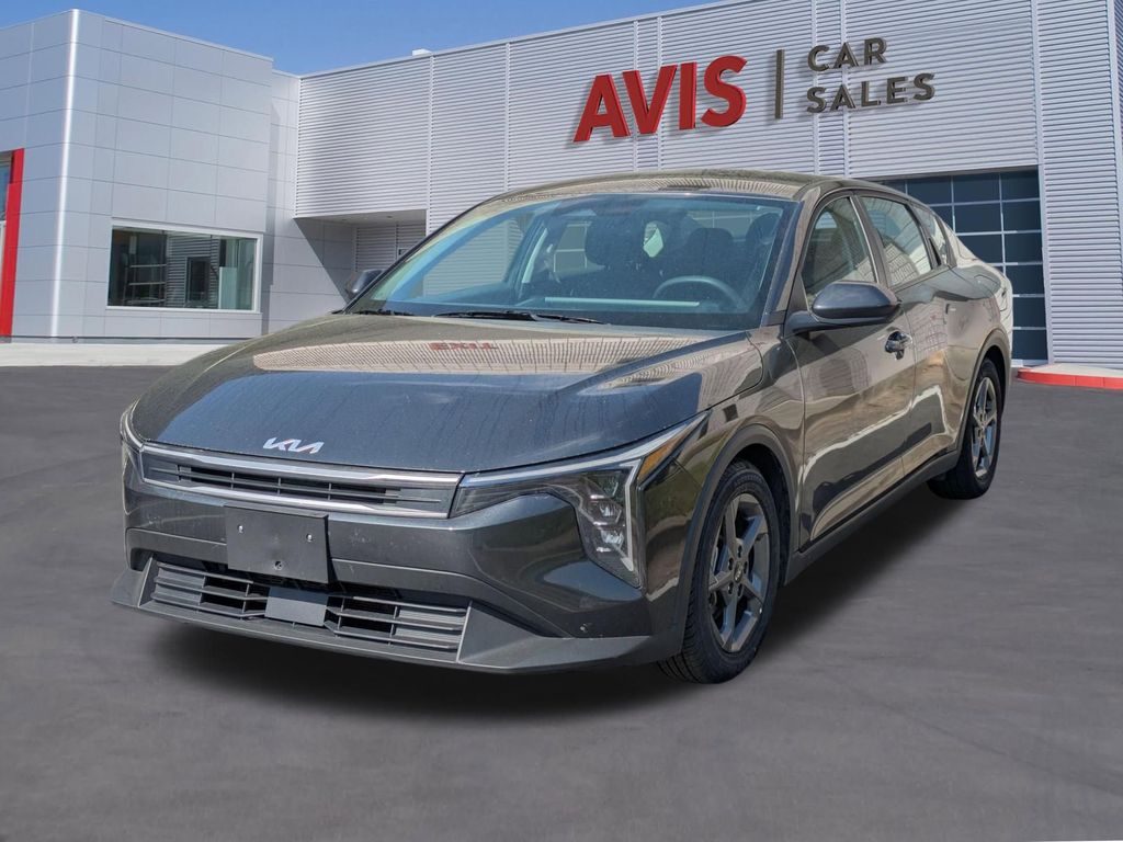 Thumbnail: 2025 Kia K4 - 1