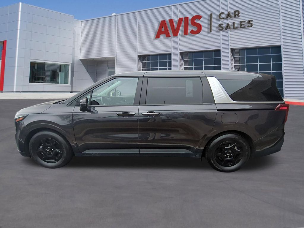 Thumbnail: 2025 Kia Carnival - 10