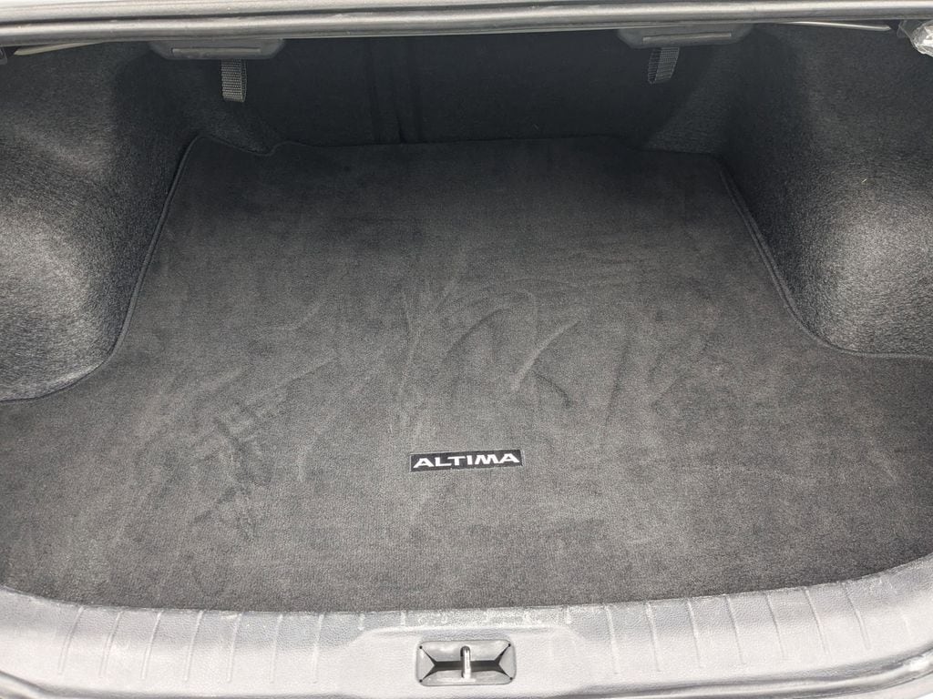 Thumbnail: 2024 Nissan Altima - 27