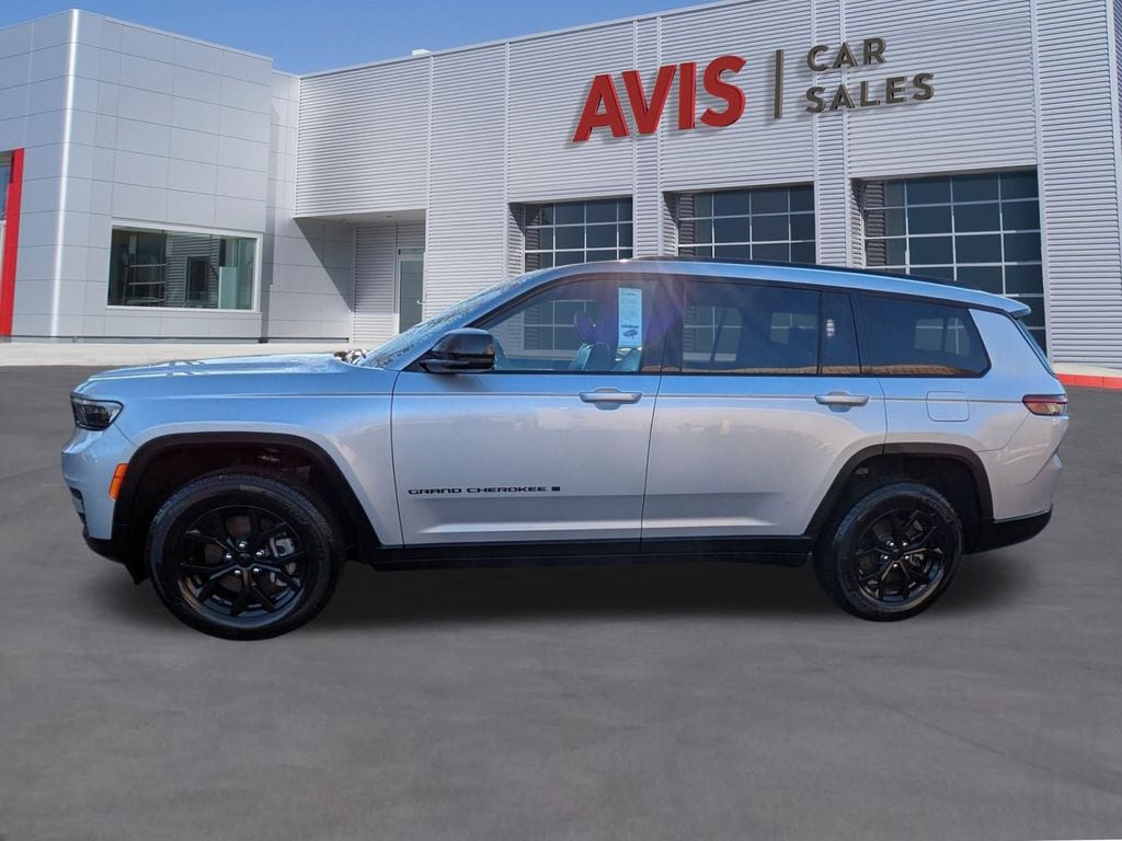 Thumbnail: 2024 Jeep Grand Cherokee L - 10