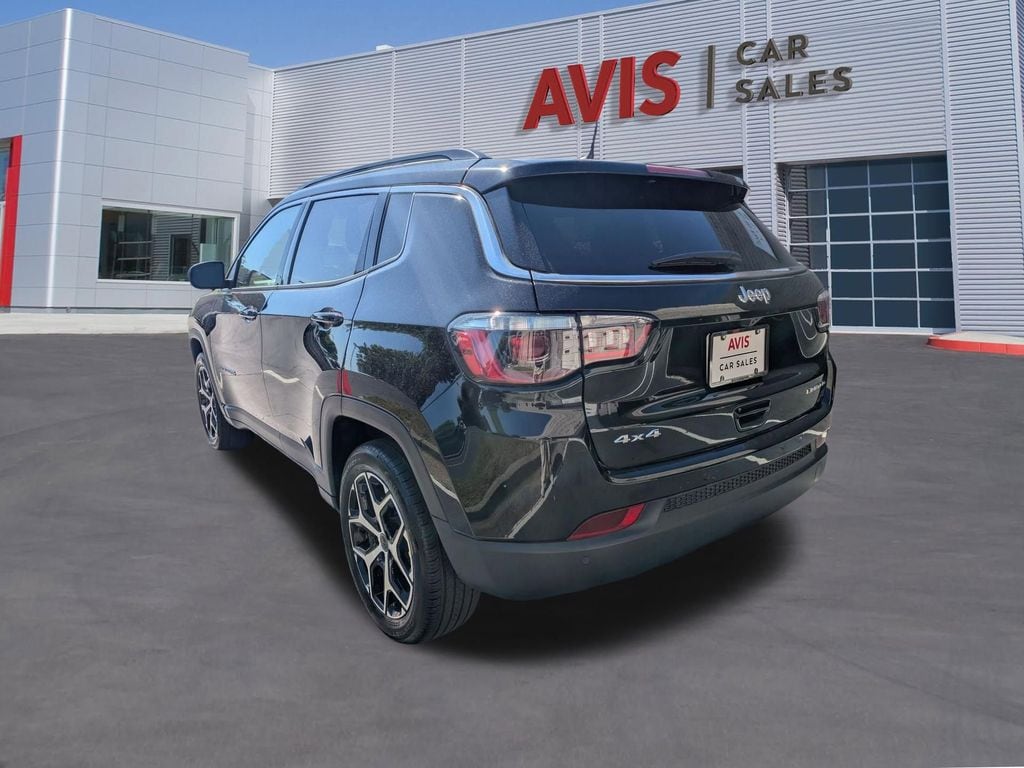 Thumbnail: 2025 Jeep Compass - 9