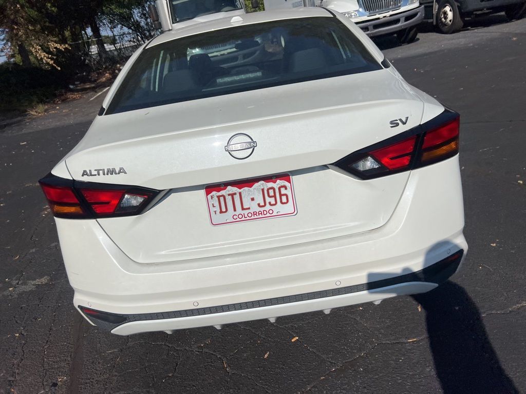 Thumbnail: 2024 Nissan Altima - 10
