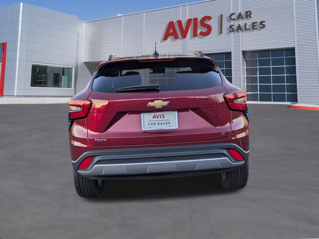 Thumbnail: 2025 Chevrolet Trax - 7