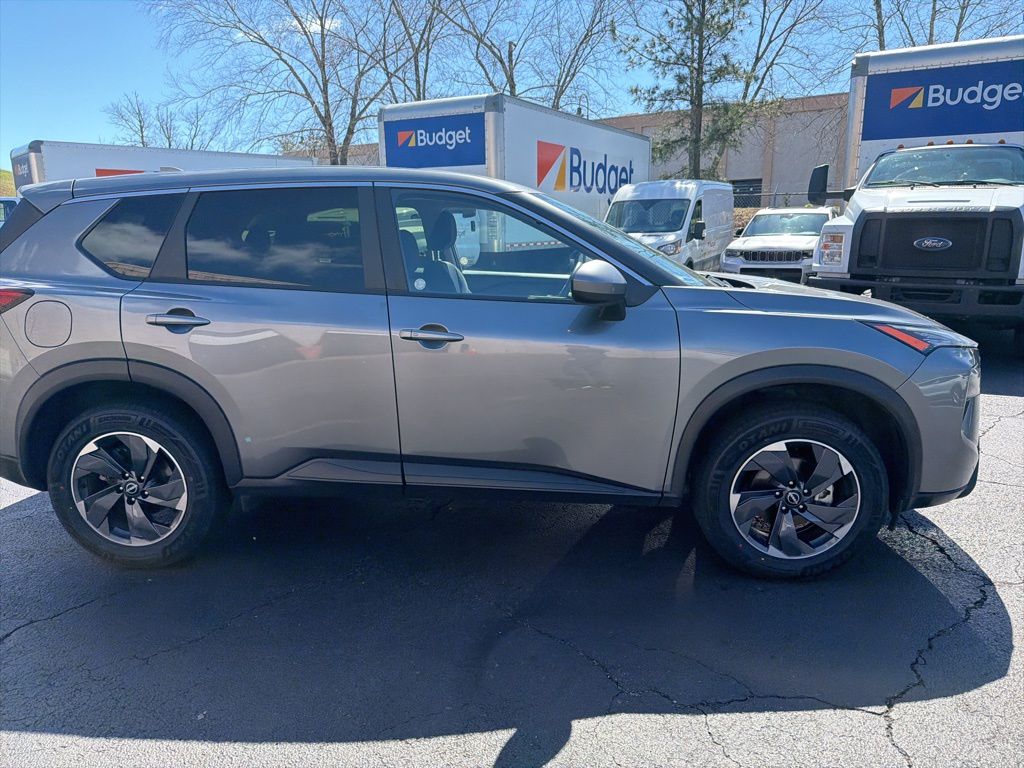 Thumbnail: 2024 Nissan Rogue - 4