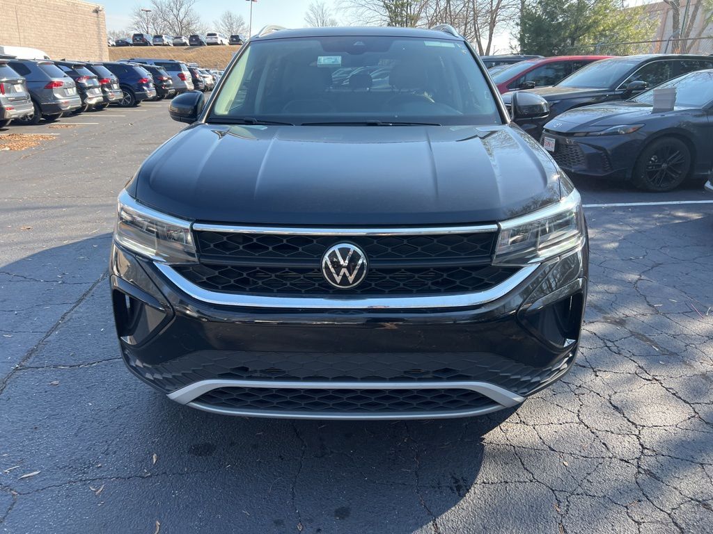 Thumbnail: 2024 Volkswagen Taos - 2